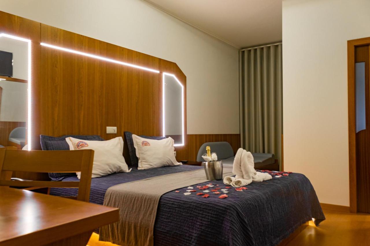 Motel Paraiso Do Braseiro Віла-Нова-де-Гая Екстер'єр фото